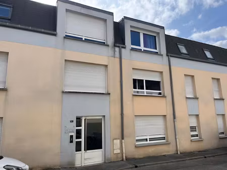 vente appartement 2 pièces 49 m² à saint-quentin (02100)  67 900 €