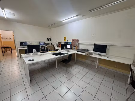 toulon haute ville- local commercial.