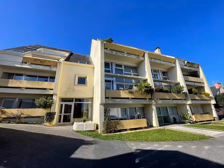 vente appartement 4 pièces 84 m² à douarnenez (29100)  181 900 €