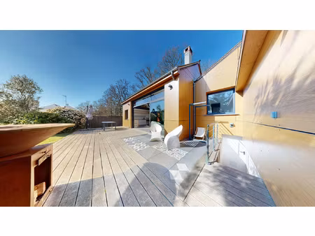 neauphle le château  maison d'architecte sur 596m2 de terrai