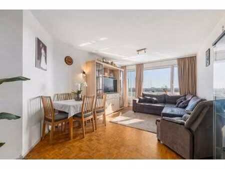 appartement avec garage et vue sur parc à dendermonde