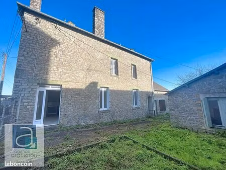 maison 9 pièces 213 m²