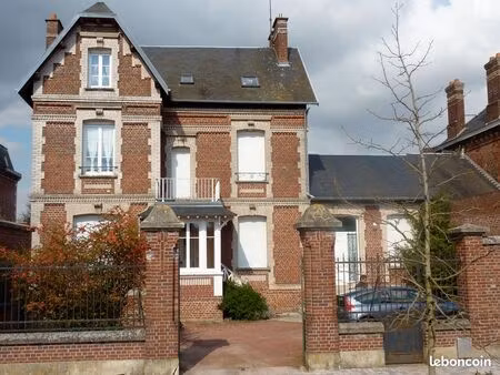 studio roye hyper centre ville