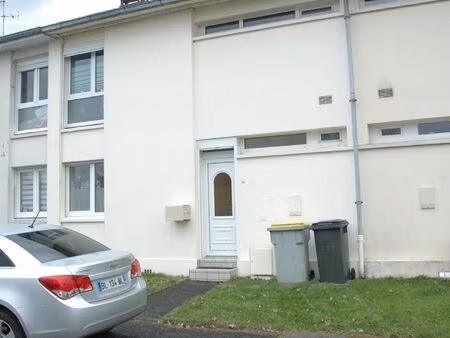 vente maison 4 pièces 75 m² pont-sur-sambre (59138)