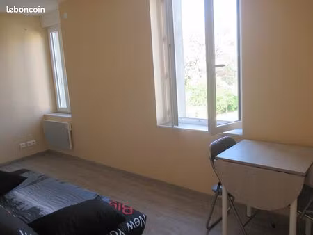 studio etudiant fac champollion