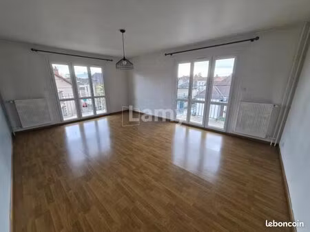 appartement 4 pièces 81 m²
