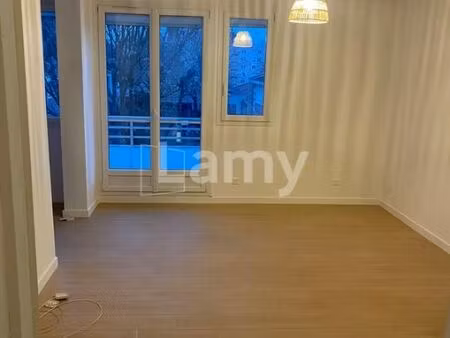 appartement 4 pièces 61 m²