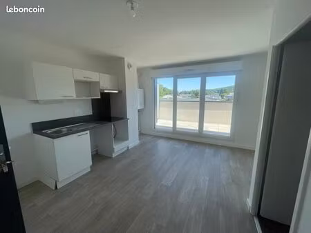 appartement 1 pièce 27 m²