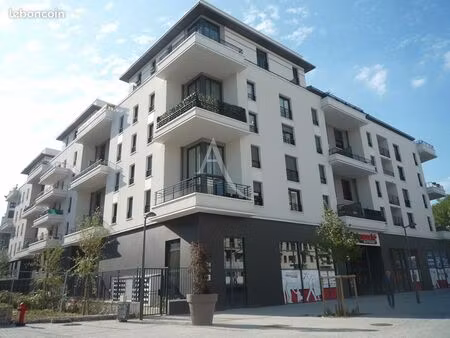 studio 1 pièce 24 m²