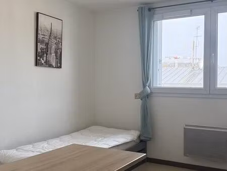 studio 1 pièce 19 m²