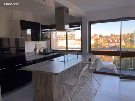 proche paris *superbe 2 pièces meublé  grand balcon* clamart centre - gare