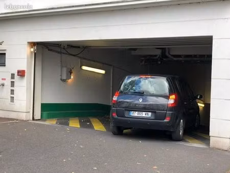 a louer parking privatif sécurisé suresnes centre-ville (92150) – 100 / mois cc