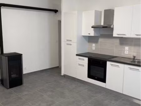 location 2 pièces rdc 40 m2 à novillars