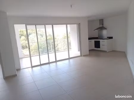 appartement 3 pièces 59 m²