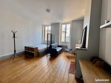 studio 1 pièce 36 m²