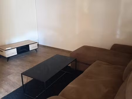 petite maison f3 au tampon