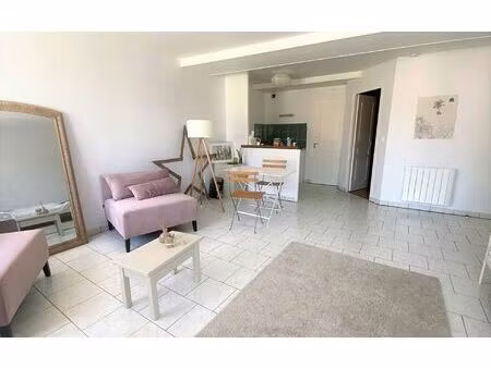 location appartement  m² t-2 à alençon  410 €