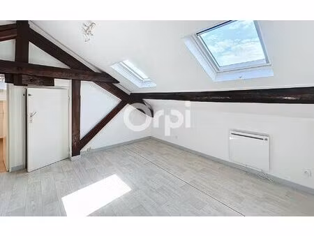 location appartement  m² t-1 à nancy  465 €