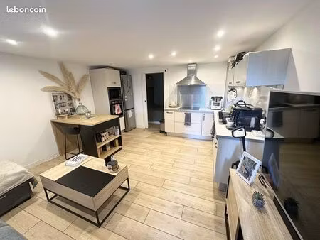 appartement 34 m² + jardin 25 m² – la penne-sur-huveaune – cave – clim