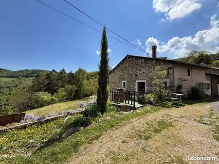propriété 5 pièces 138 m²