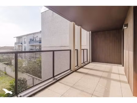 vente appartement 2 pièces 48 m² à chassieu (69680)  213 000 €
