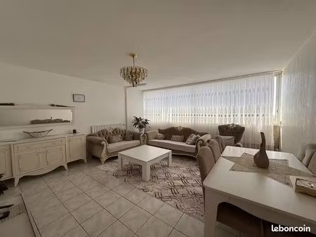 appartement 4 pièces 82 m²
