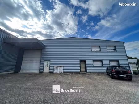 local bureaux 440 m²