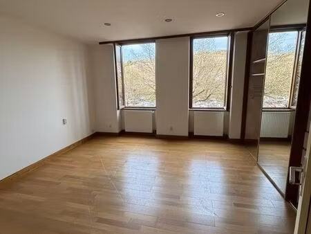 appartement 3 pièces 51 m²