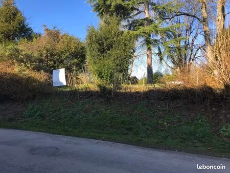 terrain 790 m² marolles