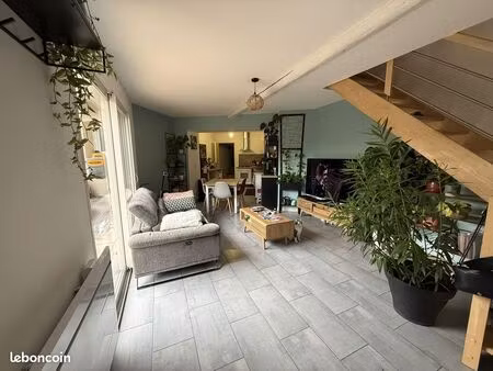 maison t3 legny avec terrasse et garage