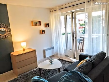 joli studio t1 au calme avec balcon