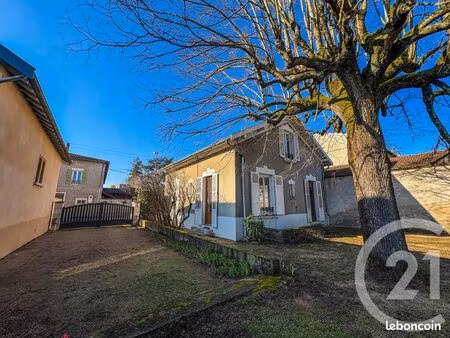 maison 5 pièces 97 m²