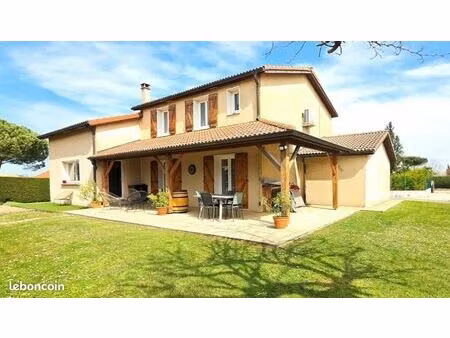 maison 6 pièces 153 m²