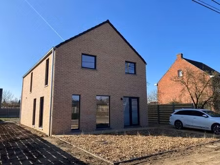 maison à louer à morkhoven € 1.500 (llqh4) | zimmo