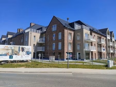 bien professionnel à louer à court-saint-etienne € 3.500 (llqbf) | zimmo