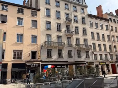 ampere victor hugo f4 86m2