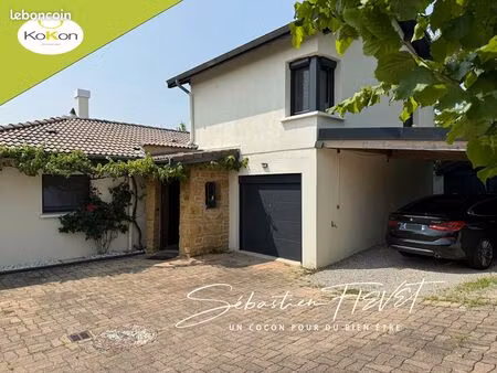 maison 7 pièces 145 m²