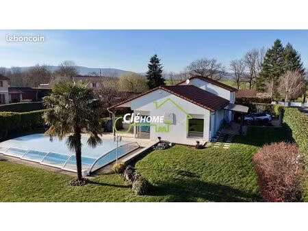 villa 6 pièces 154 m²