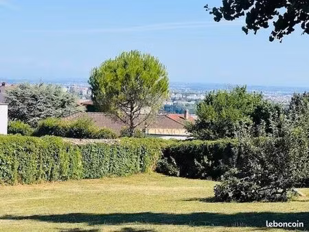 terrain 2100 m² saint-cyr-au-mont-d'or