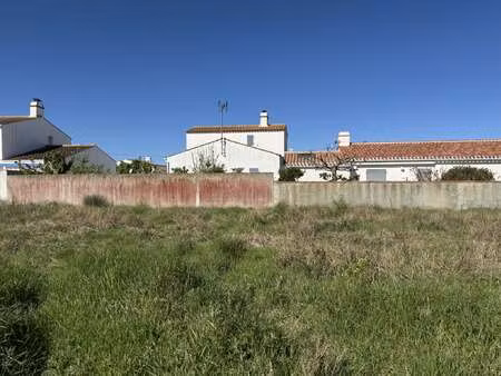 vente terrain à la guérinière (85680) : à vendre / la guérinière