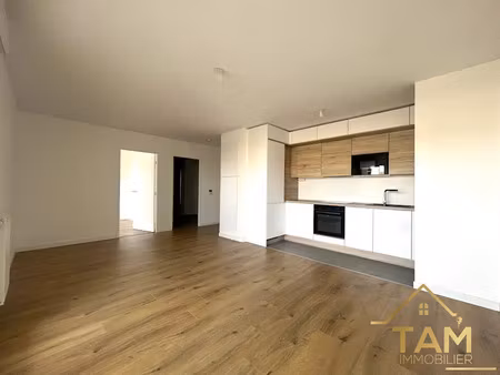 vente appartement 2 pièces 52 m² à saint-cyr-l'ecole (78210)  252 000 €