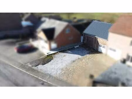 entrepôt / garage avec terrain