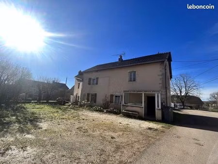 maison 4 pièces 107 m²