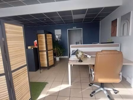 local commercial 50 m²