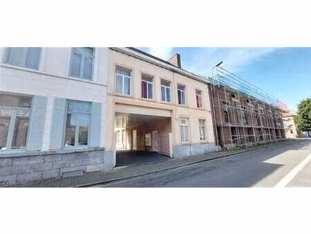 bel appartement 2 chambres 725€ + 18 € entretien de la chaud