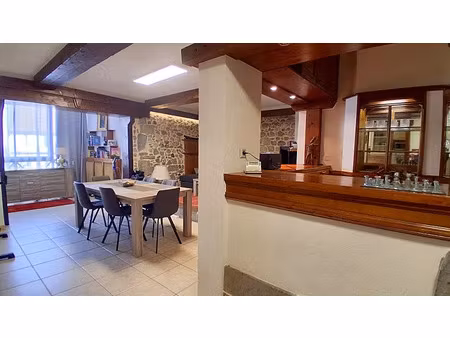 vente appartement 4 pièces 106.32 m² à la roche-sur-foron (74800)  349 000 €
