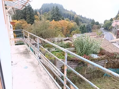 maison à rénover avec potentiel à la monnerie-le-montel