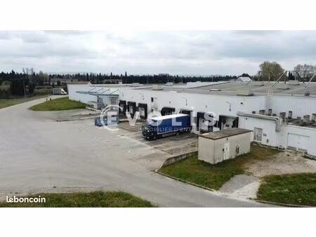 local industriel 4 250 m²