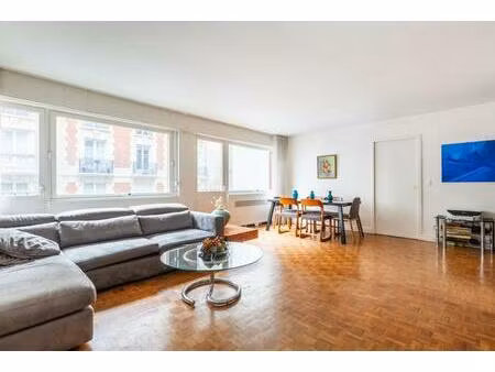 appartement de 4 pièces de 94 m² situé à paris