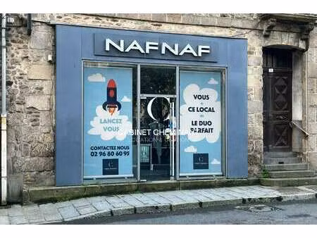 location bureaux et commerces à dinan (22100) : à louer / 66m² dinan